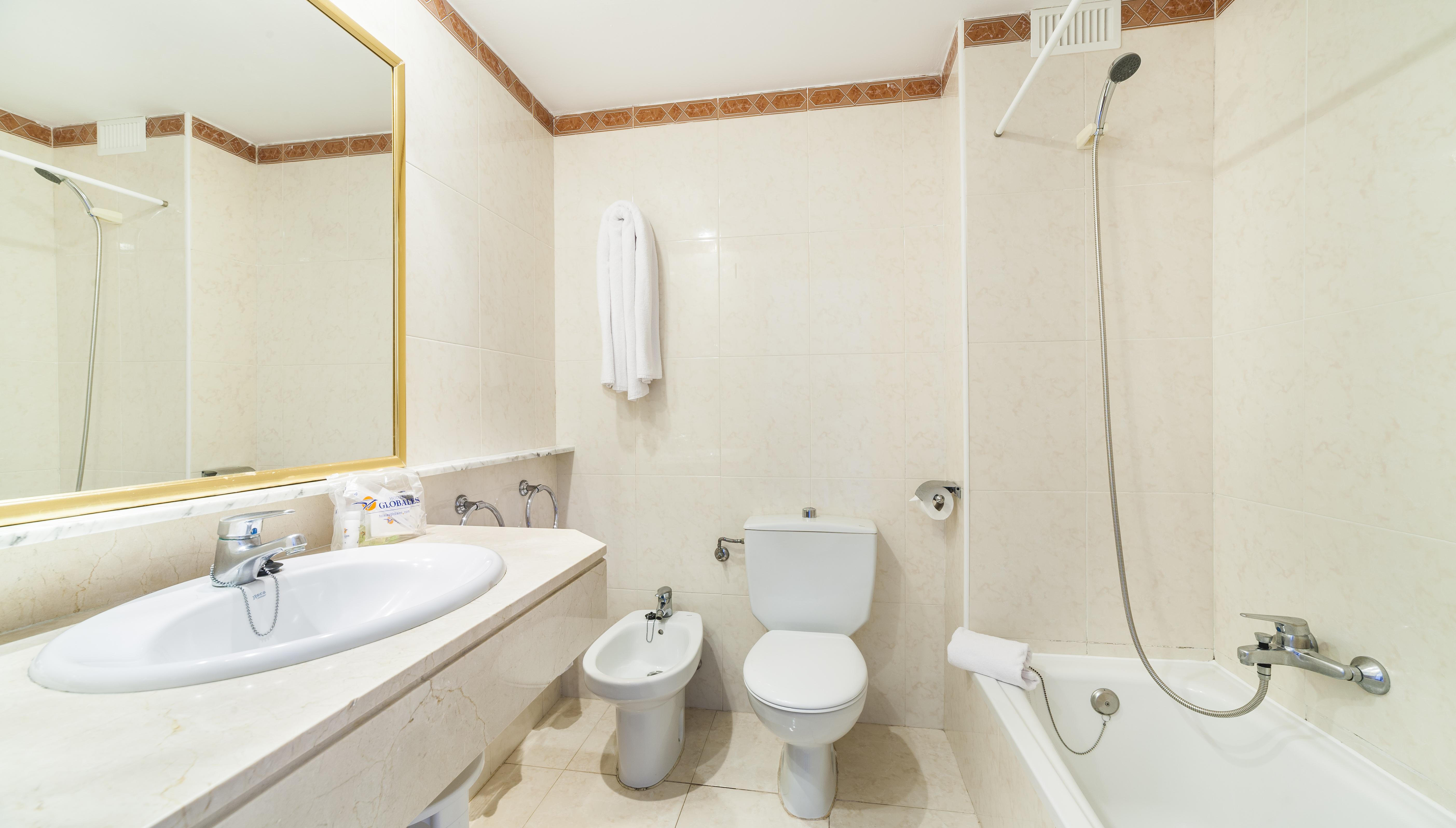Globales Lord Nelson (Adults Only) Hotel Santo Tomas Ngoại thất bức ảnh